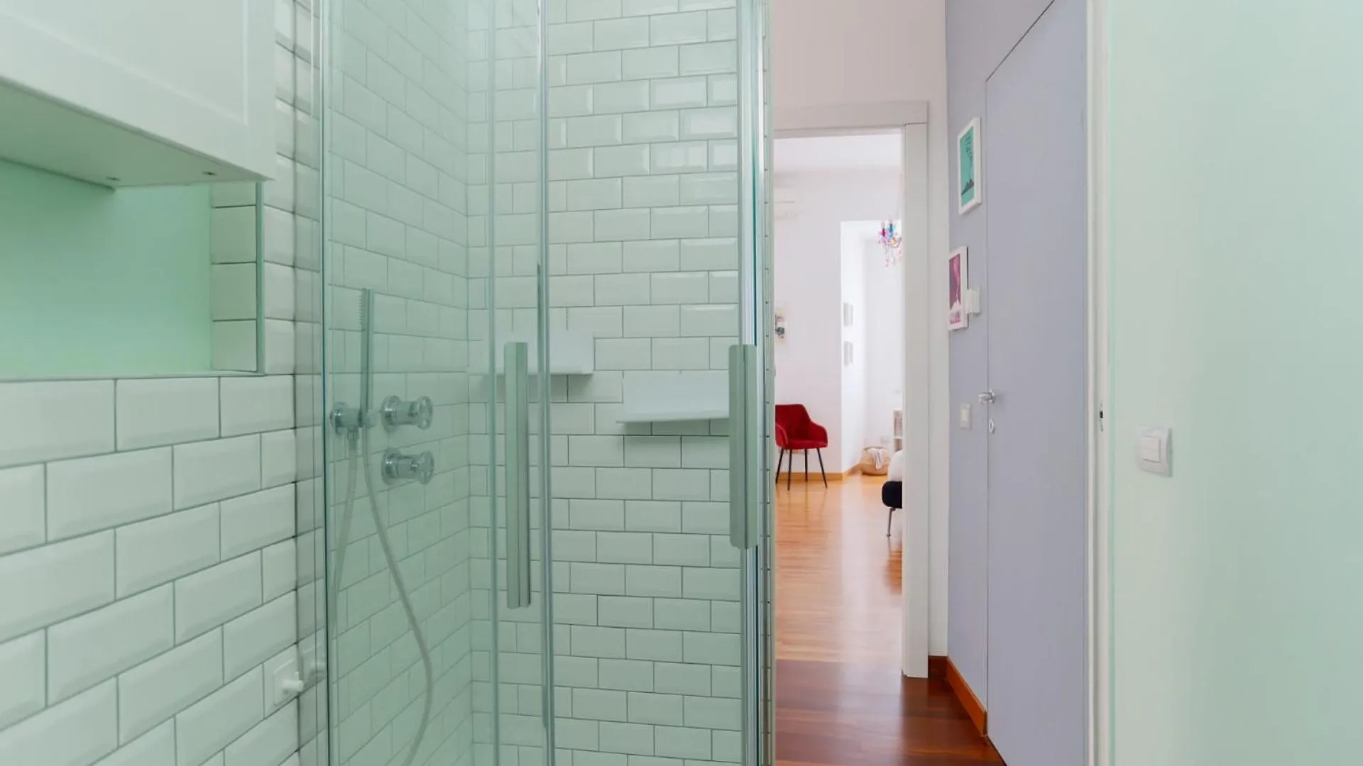 The Best Rent - Spacious And Renovated Multi-Room Apartment In The Missori Area Milán Italia